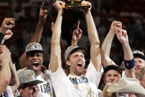 2011年的今天：小牛戰勝熱火奪得隊史首冠 諾維茨基榮膺FMVP
