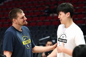 最新WNBA芝加哥天空vs洛杉磯火花直播_最新WNBA芝加哥天空vs洛杉磯火花直播在線觀看_免費看直播