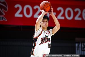 遼寧鐵人vs重慶銅梁龍比賽回放_(tái)遼寧鐵人vs重慶銅梁龍比賽回放在線觀看_免費(fèi)看直播
