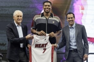 今日NBA獨(dú)行俠vs尼克斯在線觀看_今日NBA獨(dú)行俠vs尼克斯在線觀看在線觀看_免費(fèi)看直播