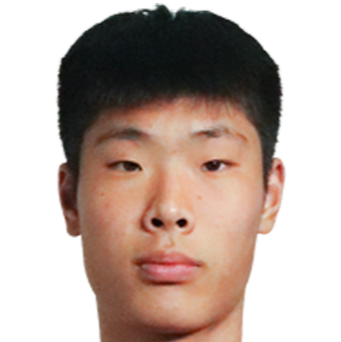 李英俊
